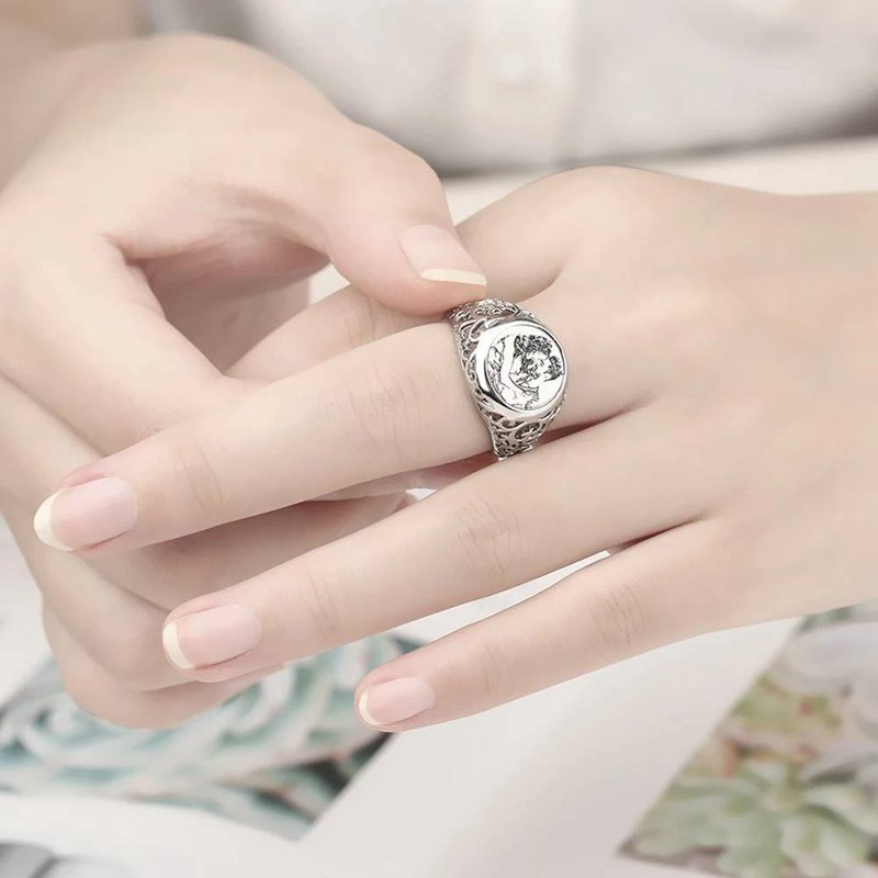 Women’s Photo Engraved Ring